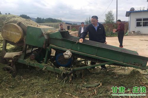 县农业机械化服务中心 开展秋季农机安全生产检查